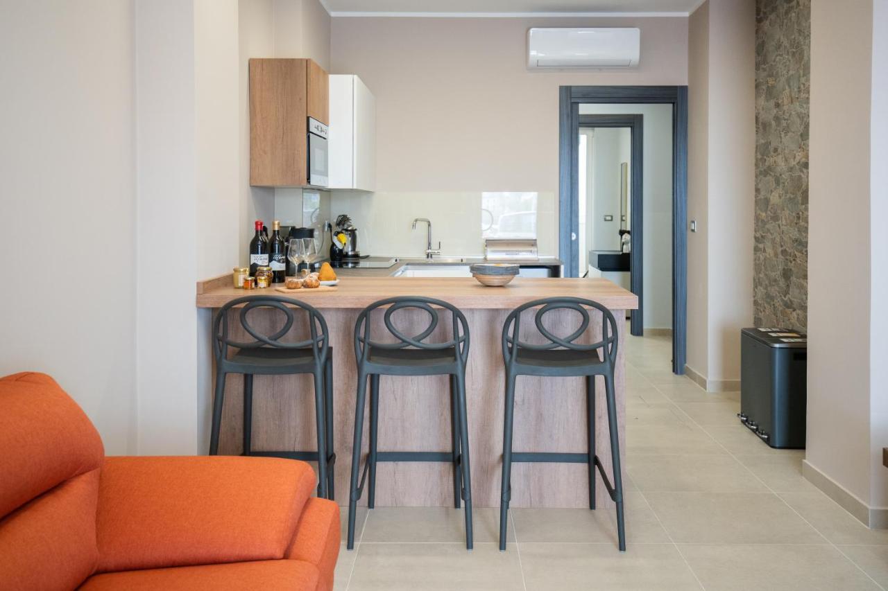 Iitana Luxury Apartment - Fronte Mare Con Vasca Idromassaggio Catania Exterior photo